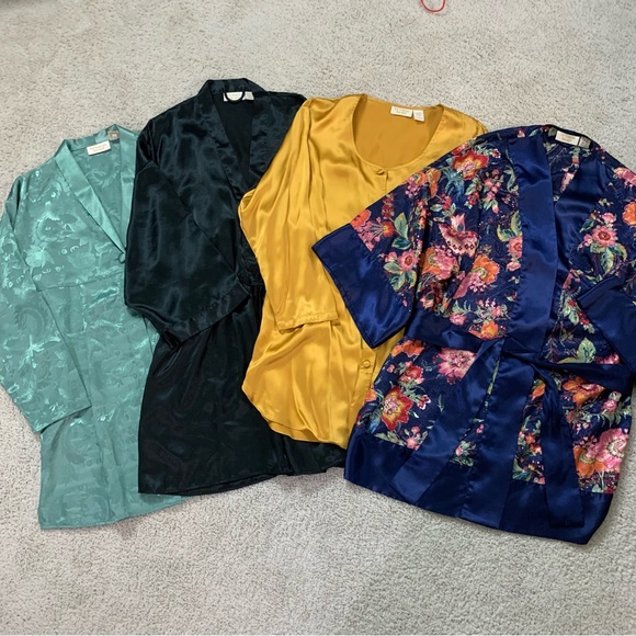 Victoria's Secret Other - 4 Piece LOT Vintage VICTORIAS SECRET Colorful SATIN & LACE Short NIGHTIE Robe